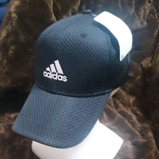 アディダス(adidas)の新品☆adidasメンズキャップ(メッシュ)(キャップ)