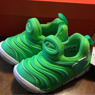 ナイキ(NIKE)のナイキ ダイナモフリー １３  新品(スニーカー)