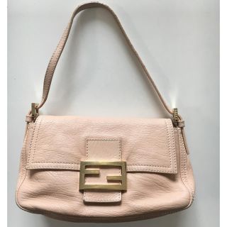 フェンディ(FENDI)のフェンディ バッグ(ハンドバッグ)