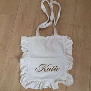 ケイティー(Katie)のKatie フリルトート(ハンドバッグ)