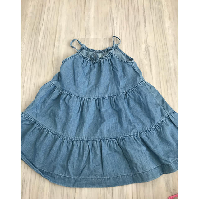 GAP(ギャップ)のGAPワンピース シンプルオシャレ ９０センチ キッズ/ベビー/マタニティのキッズ服女の子用(90cm~)(ワンピース)の商品写真