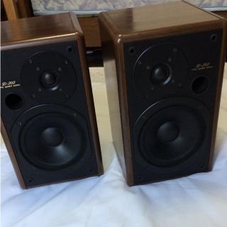 オンキヨー(ONKYO)のオンキョーD202スピーカー＊値下げしました‼️(スピーカー)