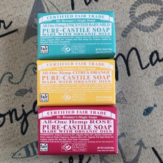 ドクターブロナー(Dr.Bronner)のマジックソープ バー(洗顔料)