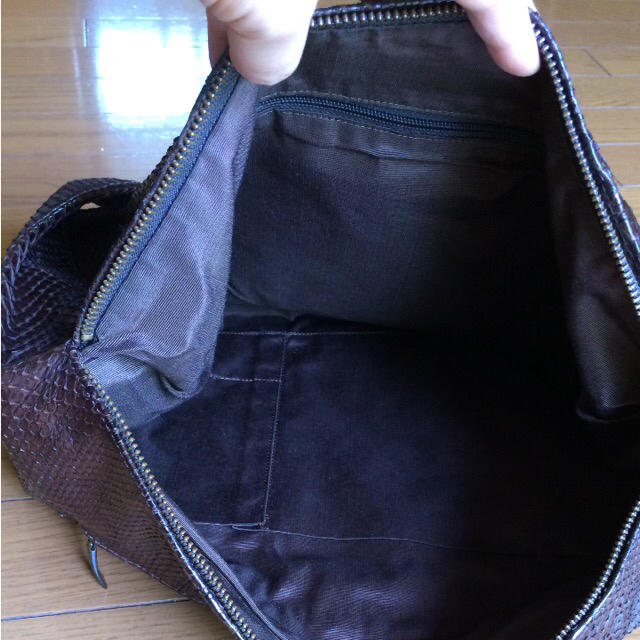 Jurgen Lehl(ヨーガンレール)のLee様専用　ヨーガンレール蛇革斜め掛けショルダー レディースのバッグ(ショルダーバッグ)の商品写真