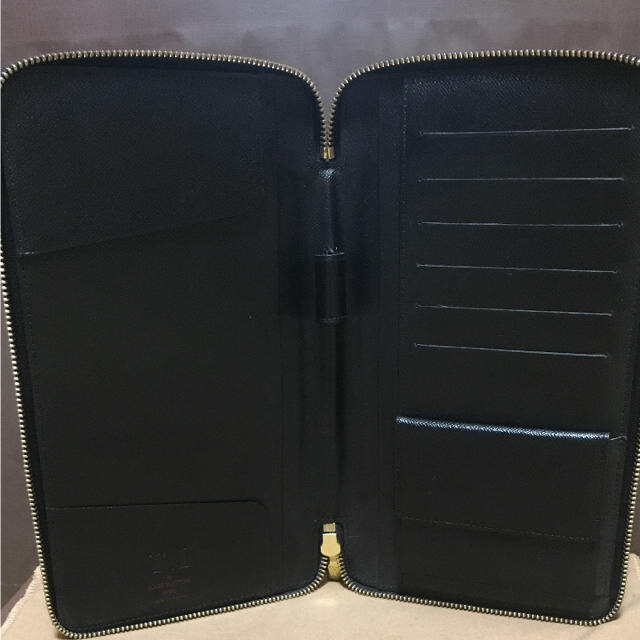 オーダー品 ルイヴィトン エピ トラベルケース 【高知インター店】 www