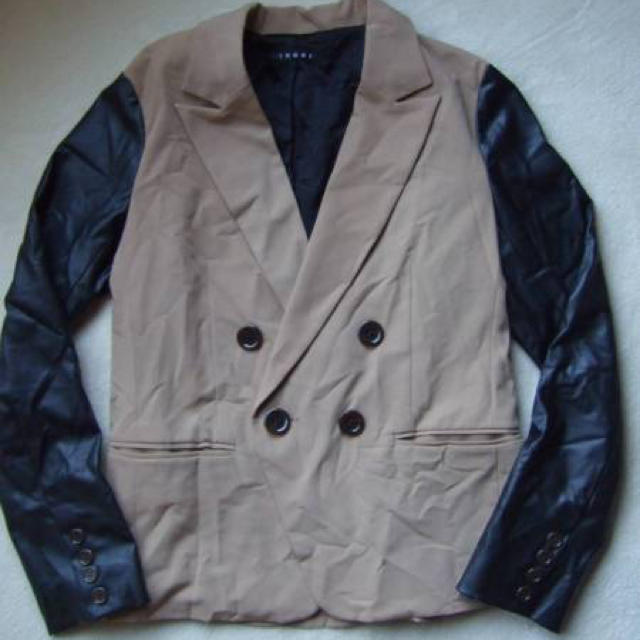 INGNI(イング)のINGNI 異素材MIXジャケット/M レディースのジャケット/アウター(テーラードジャケット)の商品写真