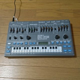 ローランド(Roland)のMC-202 (キーボード/シンセサイザー)