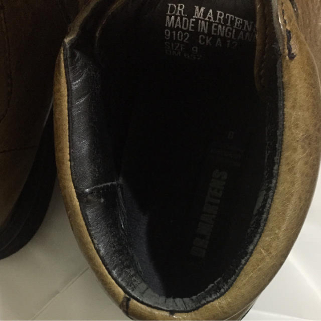 Dr.Martens(ドクターマーチン)のドクターマーチン ブーツ マーチン 9 ENGLND イングランド メンズの靴/シューズ(ブーツ)の商品写真