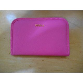 フルラ(Furla)のFURLA マルチケース　ピンク　miku様専用(日用品/生活雑貨)