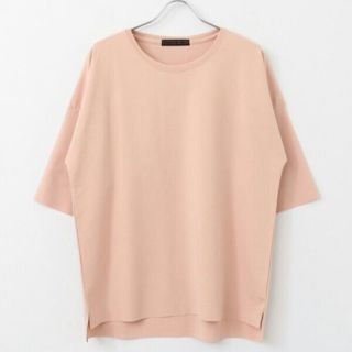 アーバンリサーチ(URBAN RESEARCH)のお値下げ★新品★アーバンリサーチ　5分袖　VネックTシャツ(Tシャツ/カットソー(半袖/袖なし))