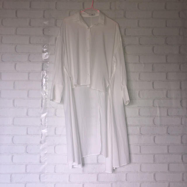 CLANE BACK LONG DRAPE BIG SHIRTS 1