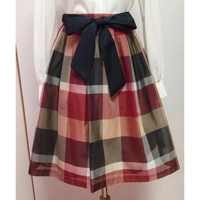 BURBERRY BLUE LABEL - 伊勢丹系列限定新品タグ付 ブルーレーベルクレストブリッジ スカート 赤チェック