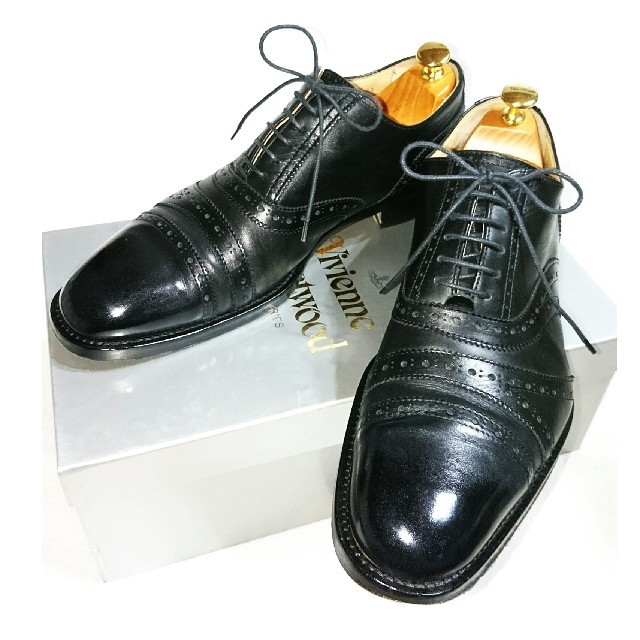 Vivienne Westwood(ヴィヴィアンウエストウッド)のVivienne Westwood MAN/変形ウィングチップ ドレスシューズ メンズの靴/シューズ(ドレス/ビジネス)の商品写真