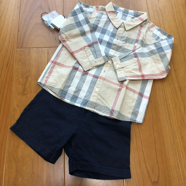 ご専用♡バーバリー シャツ18Mとおまけパンツセットシャツ/カットソー