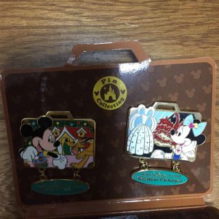 ディズニー(Disney)の再値下！ディズニー ピンブローチ(ブローチ/コサージュ)