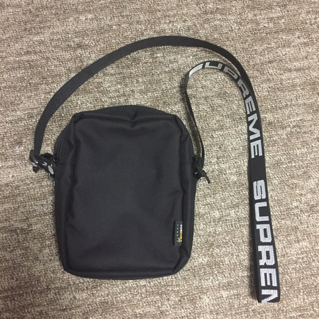 supreme shoulder bag black 1