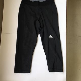 アディダス(adidas)のアディダスカプリタイツレディースMサイズ着用感あり送料込600円 (クロップドパンツ)