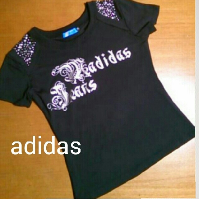 adidas(アディダス)のadidas👿Tシャツ レディースのトップス(Tシャツ(半袖/袖なし))の商品写真