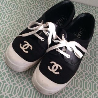 シャネル(CHANEL)の♣︎CHANEL スニーカー♣︎(スニーカー)