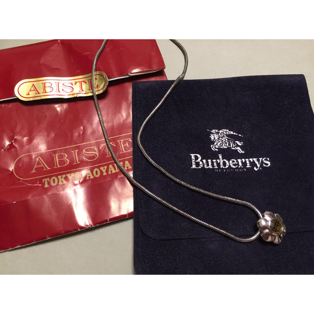 BURBERRY(バーバリー)のBurberrys(バーバリー)ライセンス物のネックレス レディースのアクセサリー(ネックレス)の商品写真