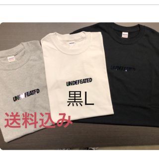 アンディフィーテッド(UNDEFEATED)の黒L 送料込み 定価以下 undefeated ホログラムロゴT 半袖(Tシャツ/カットソー(半袖/袖なし))