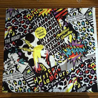 ヒステリックグラマー(HYSTERIC GLAMOUR)のFLAMIN総柄ハギレ 110x50cm(生地/糸)