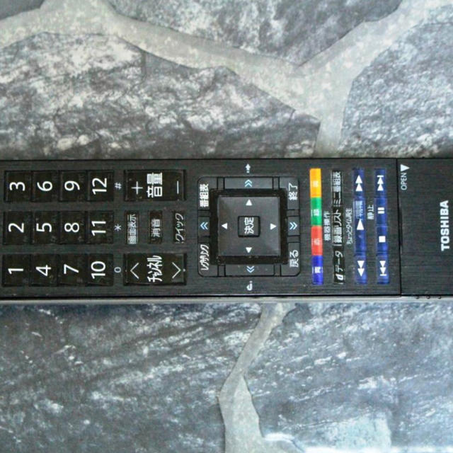 東芝(トウシバ)の東芝 REGZA42型液晶テレビ 42J8 フルHD対応 2014年製 スマホ/家電/カメラのテレビ/映像機器(テレビ)の商品写真