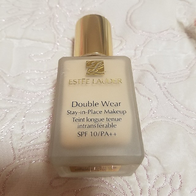 Estee Lauder(エスティローダー)のエスティローダー　ダブルウェア　ファンデーション コスメ/美容のベースメイク/化粧品(ファンデーション)の商品写真