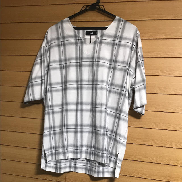 HARE(ハレ)のオンブレーチェックプルオーバー メンズのトップス(Tシャツ/カットソー(半袖/袖なし))の商品写真