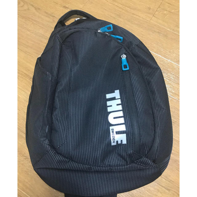 THULE(スーリー)のThule スーリー ボディバッグ MacBook対応 中古美品 メンズのバッグ(ボディーバッグ)の商品写真