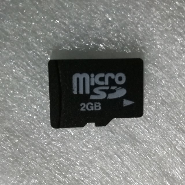 マイクロSDカード(2GB)1個 スマホ/家電/カメラのカメラ(コンパクトデジタルカメラ)の商品写真