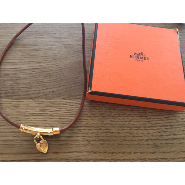 Hermes(エルメス)のHERMES ネックレス お箱+紙袋つき レディースのアクセサリー(ネックレス)の商品写真