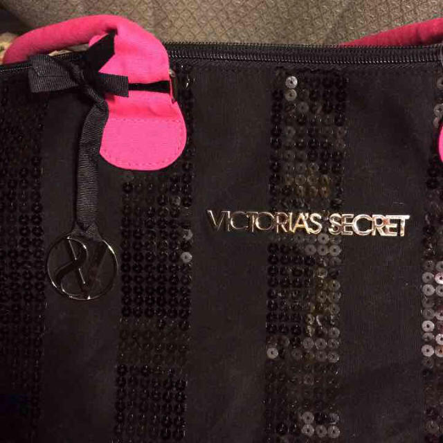 Victoria's Secret(ヴィクトリアズシークレット)のヴィクトリアシークレット ボストンバッグ レディースのバッグ(ボストンバッグ)の商品写真