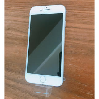 アップル(Apple)のiPhone7 シルバー 32GB(スマートフォン本体)