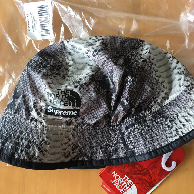 ナイロンジャケットsupreme the north face snake バケットハット