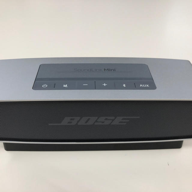 BOSE(ボーズ)のBose SoundLink Mini シルバー スマホ/家電/カメラのオーディオ機器(スピーカー)の商品写真