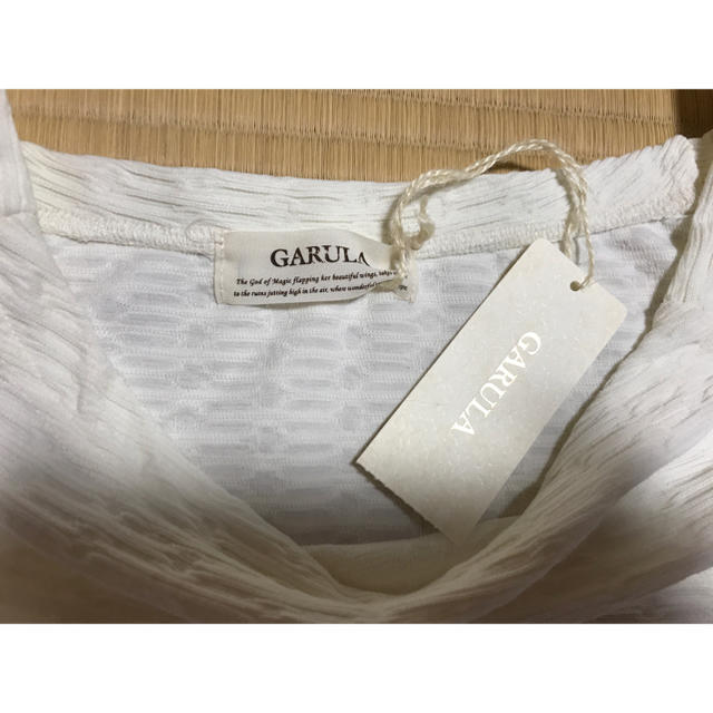 GARULA(ガルラ)のGARULA Tシャツ オフショル 2way 新品未使用 レディースのトップス(Tシャツ(半袖/袖なし))の商品写真