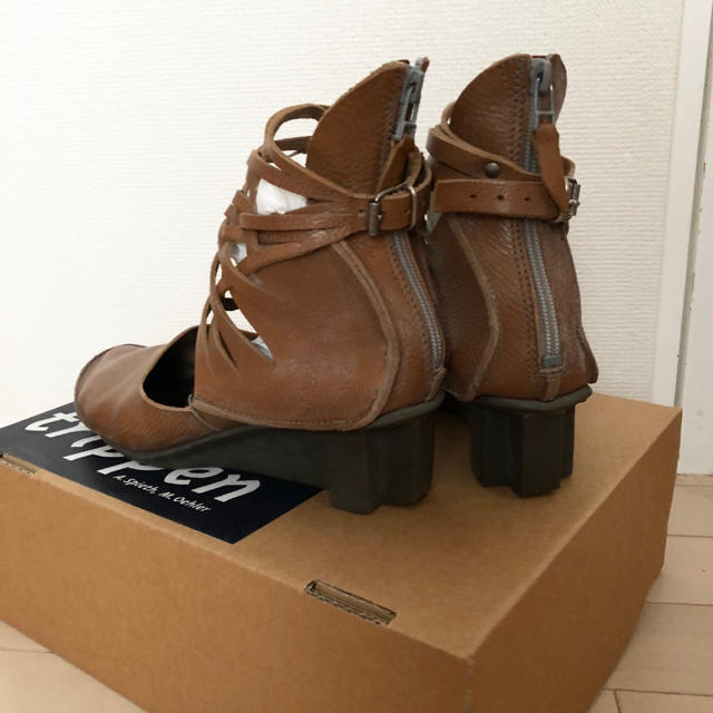 trippen(トリッペン)の希少 Trippen LIMIT 編み上げ 飴色 パンプス ブーツ 茶 ウェッジ レディースの靴/シューズ(ハイヒール/パンプス)の商品写真