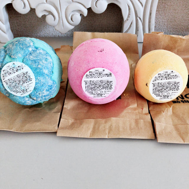 LUSH(ラッシュ)の入浴剤 コスメ/美容のボディケア(入浴剤/バスソルト)の商品写真