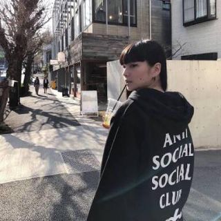 ネイバーフッド(NEIGHBORHOOD)の新品 ASSC x Neighborhood コラボパーカー Size:M(パーカー)