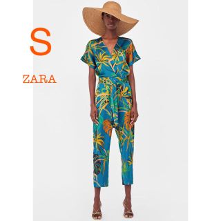 ザラ(ZARA)の新品未使用 ZARA トロピカル柄 ウエストリボン オールインワン S(オールインワン)