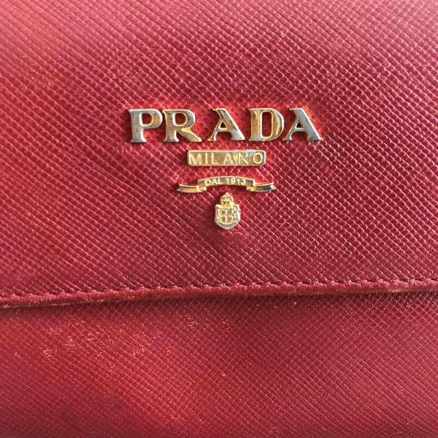 PRADA(プラダ)の♡二つ折り財布 レディースのファッション小物(財布)の商品写真