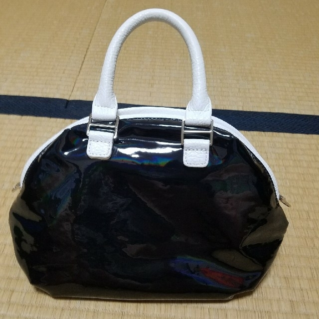 ムータ 8 エナメルバッグ メンズのバッグ(トートバッグ)の商品写真