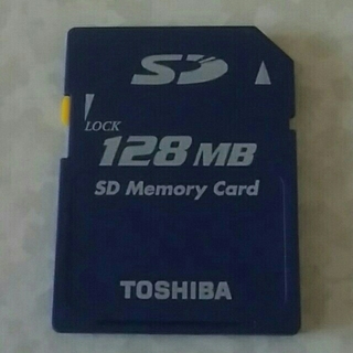 トウシバ(東芝)のSDカード128MB(PC周辺機器)