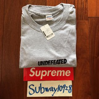 アンディフィーテッド(UNDEFEATED)の送料無料 UNDEFEATED HOLOGRAPHIC LOGO TEE XL(Tシャツ/カットソー(半袖/袖なし))