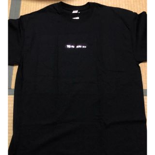 アンディフィーテッド(UNDEFEATED)のUNDEFEATED HOLOGRAPHIC LOGO S/S TEE XL(Tシャツ/カットソー(半袖/袖なし))