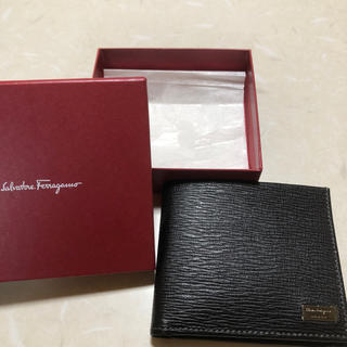 サルヴァトーレフェラガモ(Salvatore Ferragamo)の財布(長財布)