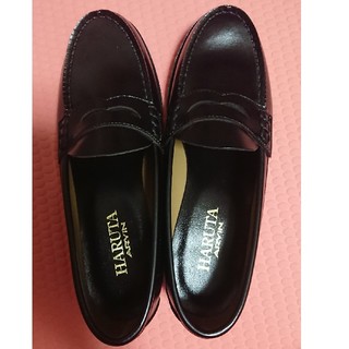 ハルタ(HARUTA)のHARUTA 合皮 24.5(ローファー/革靴)