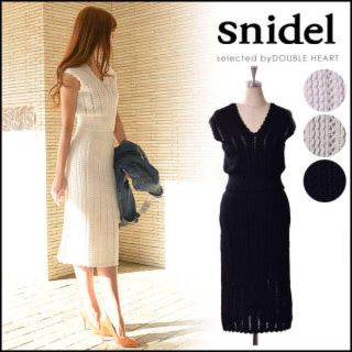 スナイデル(SNIDEL)のsnidelスナイデル♡クロシェノースリーブニットセットアップ 美品(ロングワンピース/マキシワンピース)