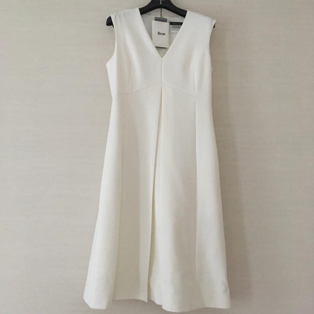 定価5.6万円 新品☆Rene ルネ☆ワンピース 34 定価5.6万円 新品☆Rene ルネ☆ワンピース 34